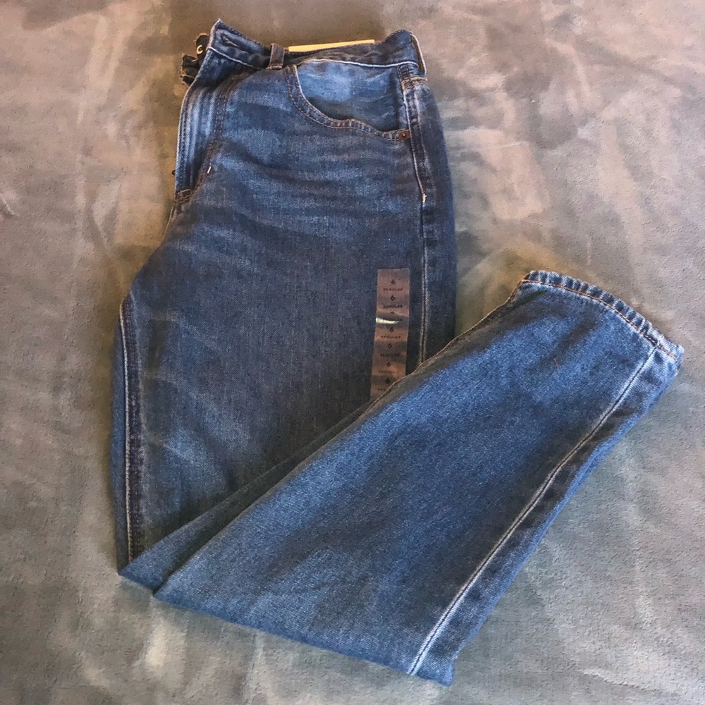 New American Eagle mom jeans